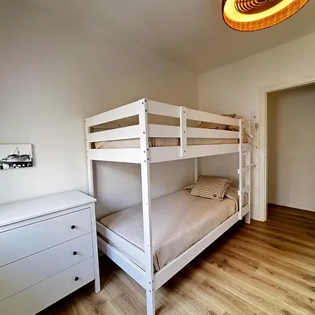 Casa Renovada Cerca De La Playa - 8 Pers. - Hisp-312-111