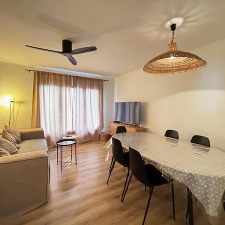Casa Renovada Cerca De La Playa - 8 Pers. - Hisp-312-111 *